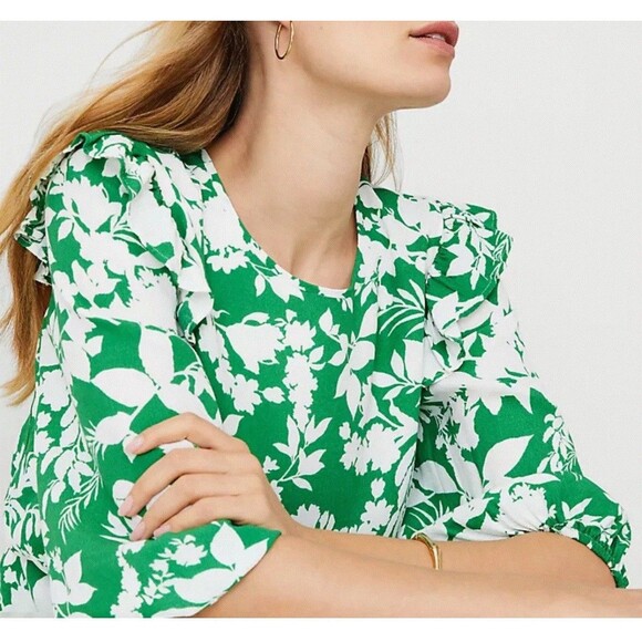 Ann Taylor Sheath Dress Sz 4P Floral Side Tie Green & White 3/4 Sleeves $159 - Picture 2 of 11